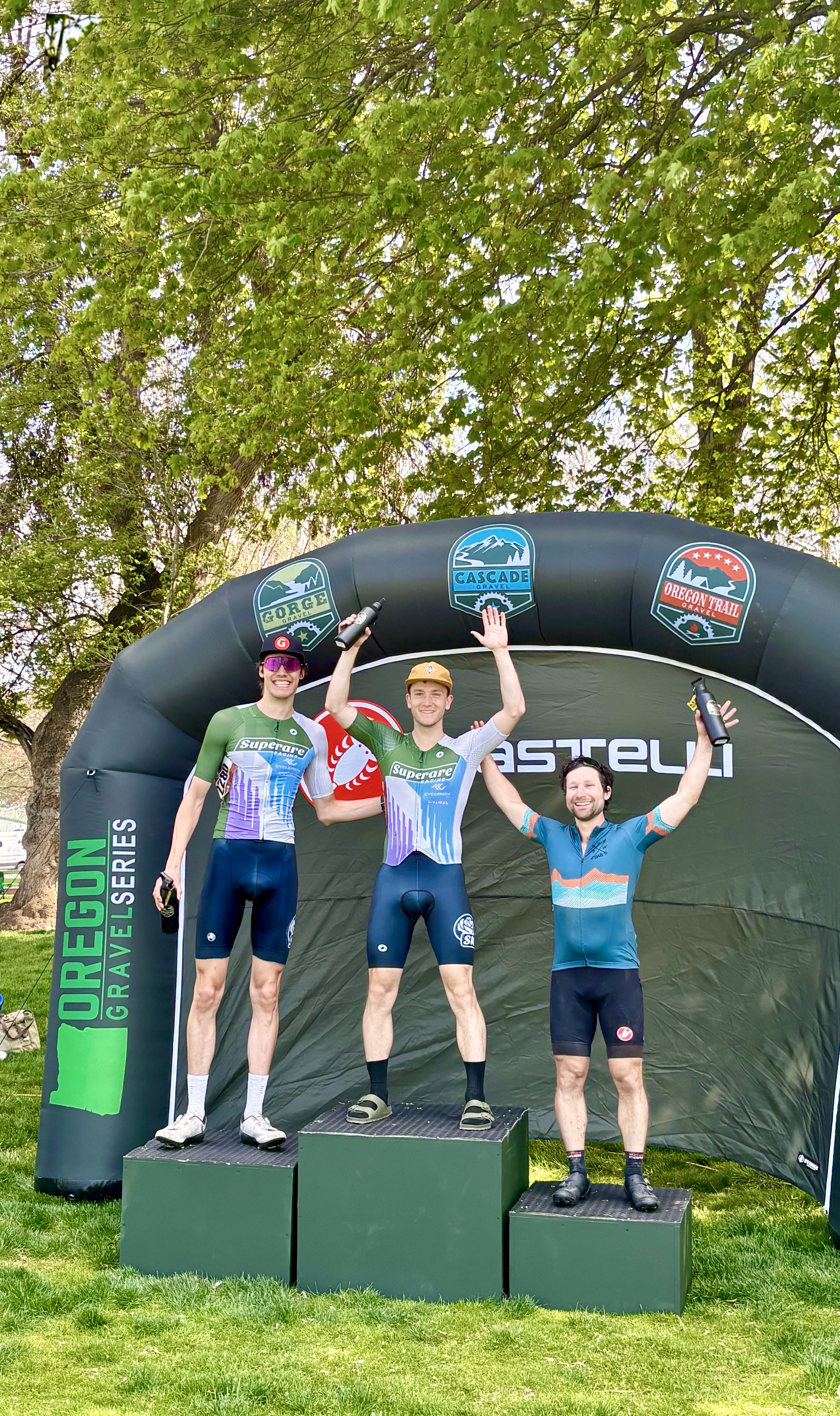 Open Small Gravel podium — Ivan 1st, Mason 2nd